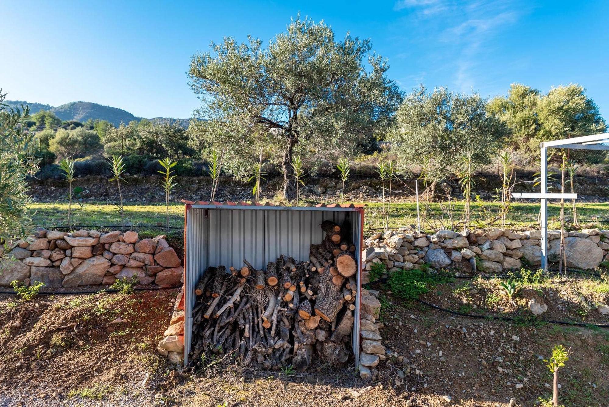 Evgenias Olive House Kalathos